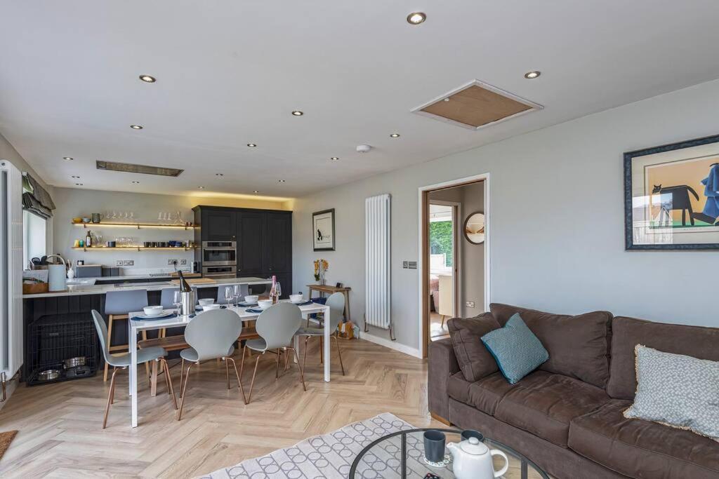Family-Friendly Retreat Between Beach & Mountains Tremadog Luaran gambar