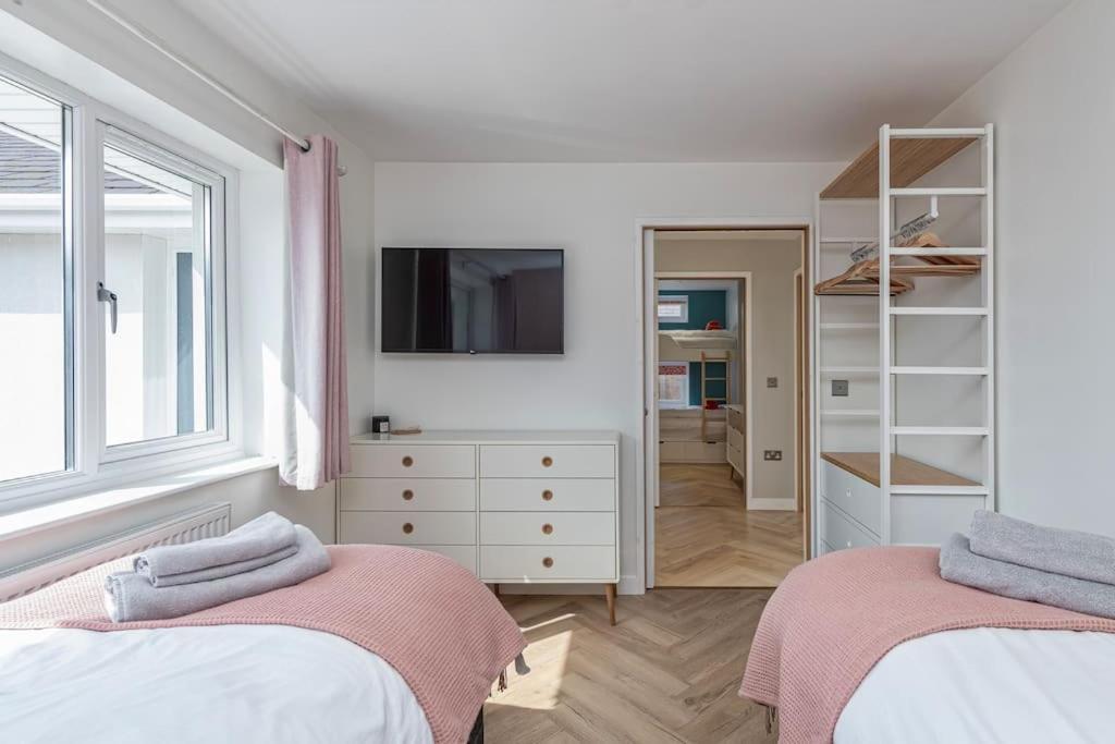 Family-Friendly Retreat Between Beach & Mountains Tremadog Luaran gambar