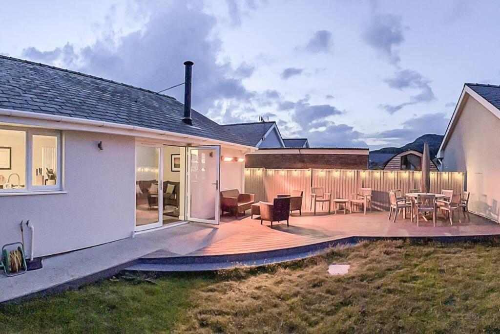 Family-Friendly Retreat Between Beach & Mountains Tremadog Luaran gambar