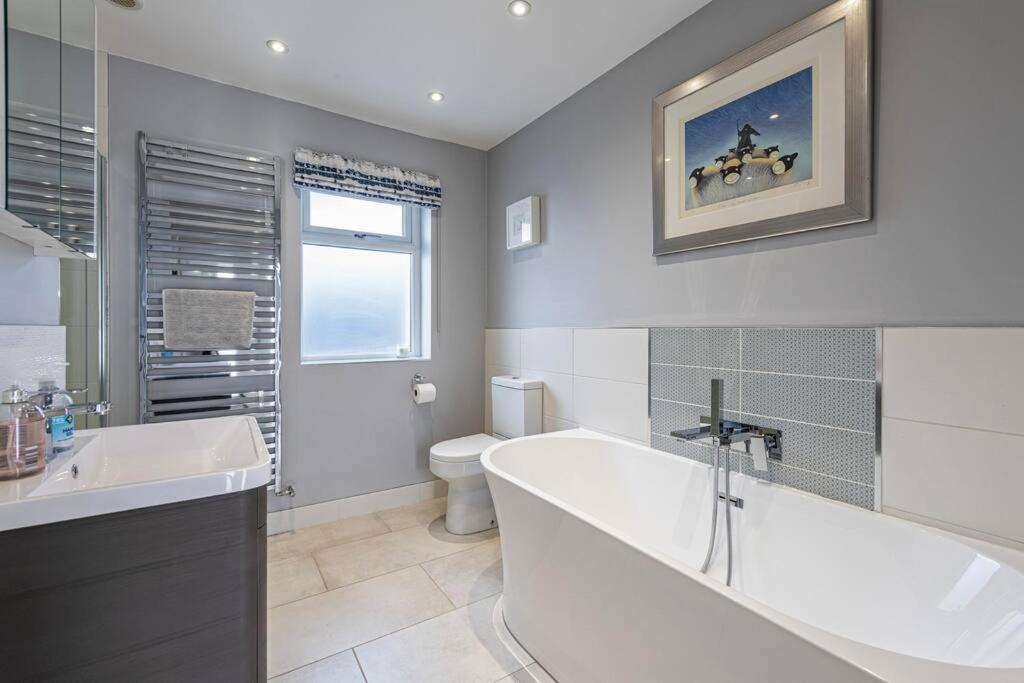 Family-Friendly Retreat Between Beach & Mountains Tremadog Luaran gambar